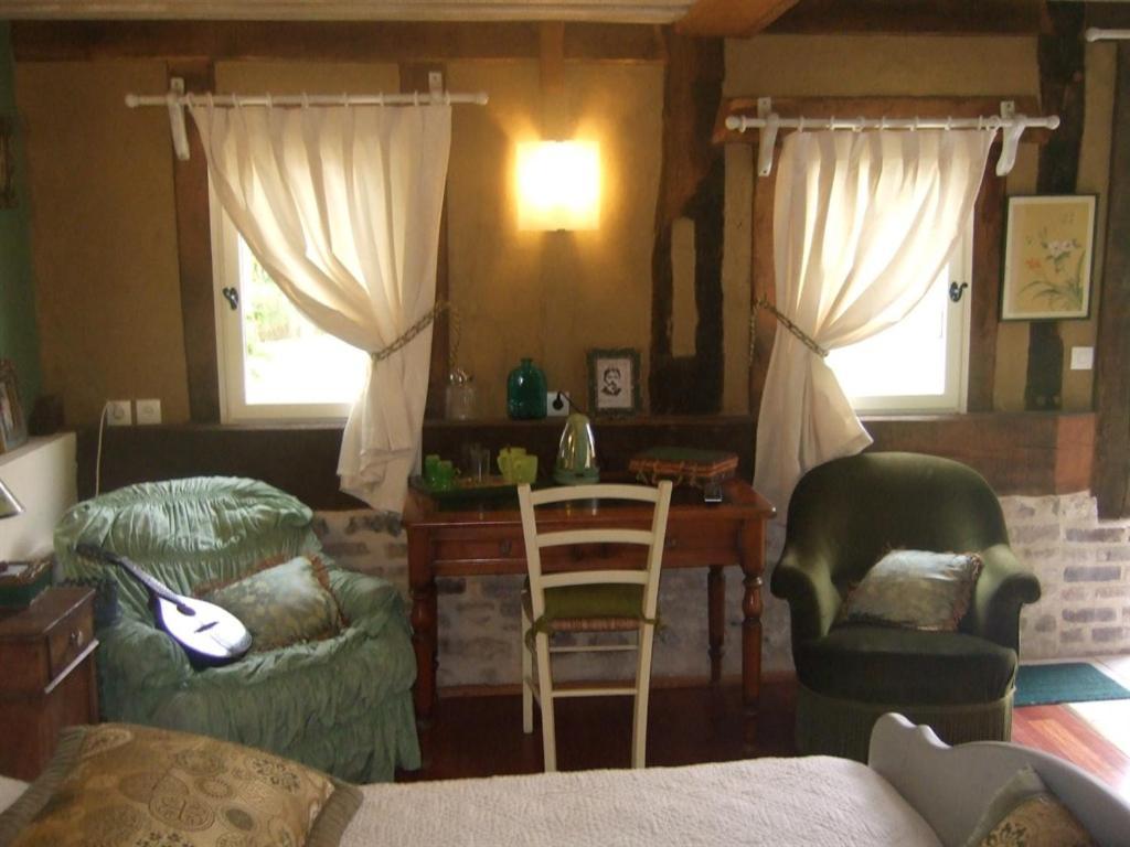 Les Chambres De Pontfol - Chambres D'Hotes - Guest House Victot-Pontfol Bagian luar foto
