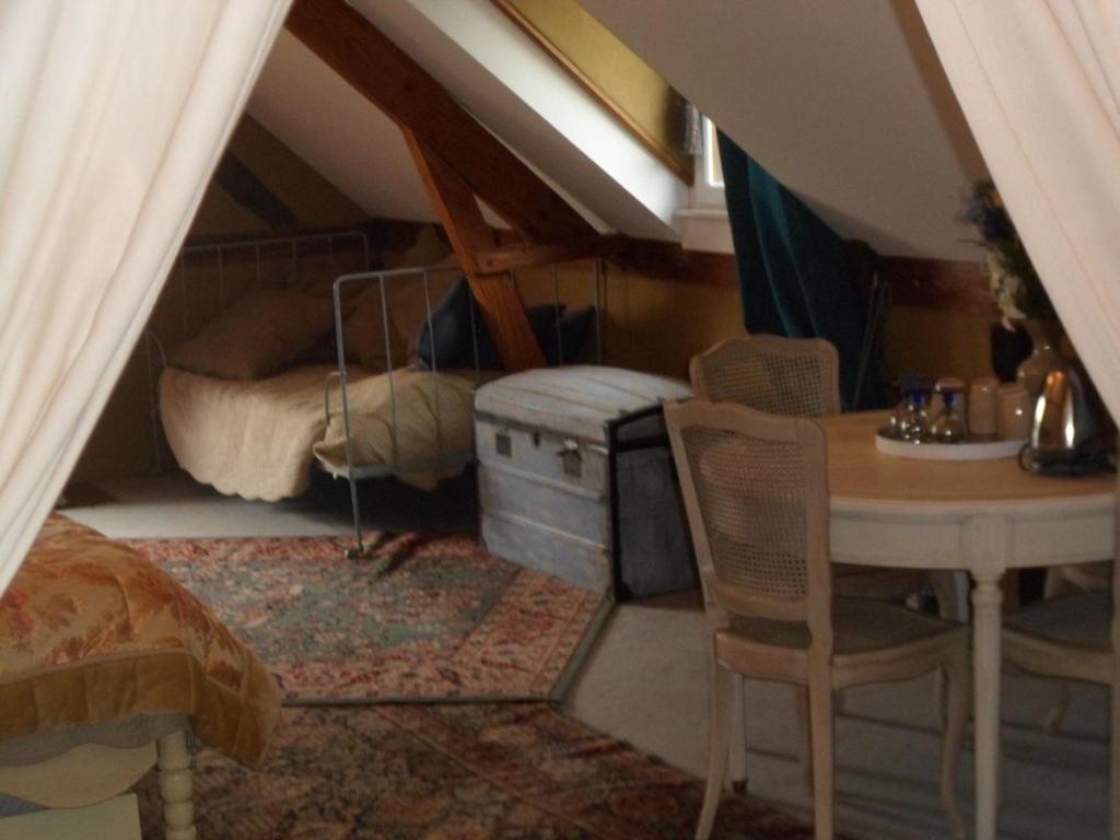 Les Chambres De Pontfol - Chambres D'Hotes - Guest House Victot-Pontfol Bagian luar foto